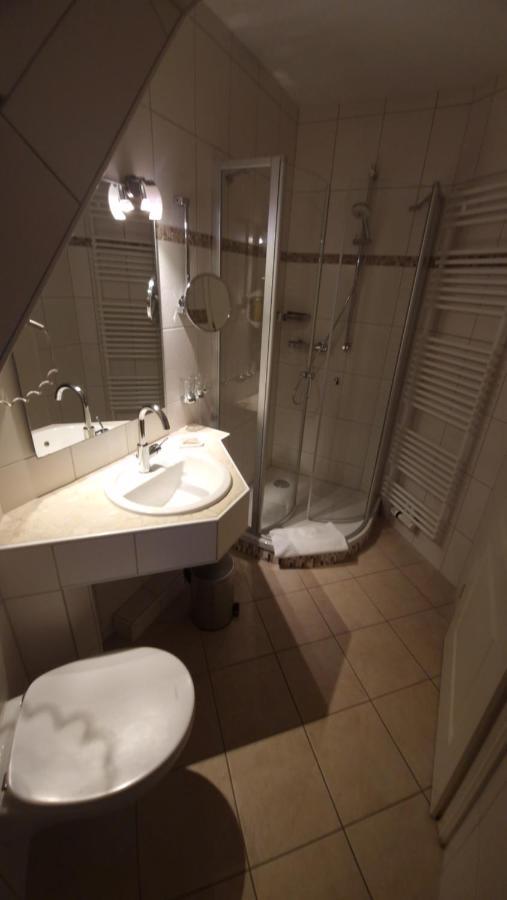 Inselhotel Kapitaen Tadsen / Amrum 네벨 외부 사진