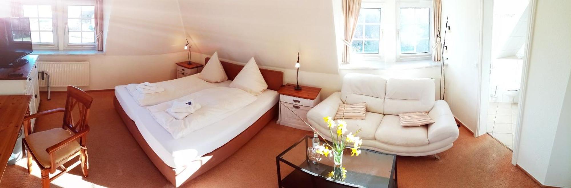Inselhotel Kapitaen Tadsen / Amrum 네벨 객실 사진